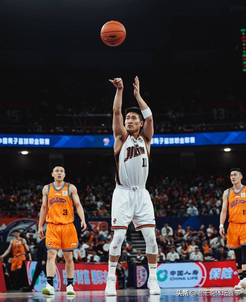 九游体育下载-关于赛后CBA常规赛焦点战；波尔图手感冰凉；态度坚定；阵容厚度经受考验的信息